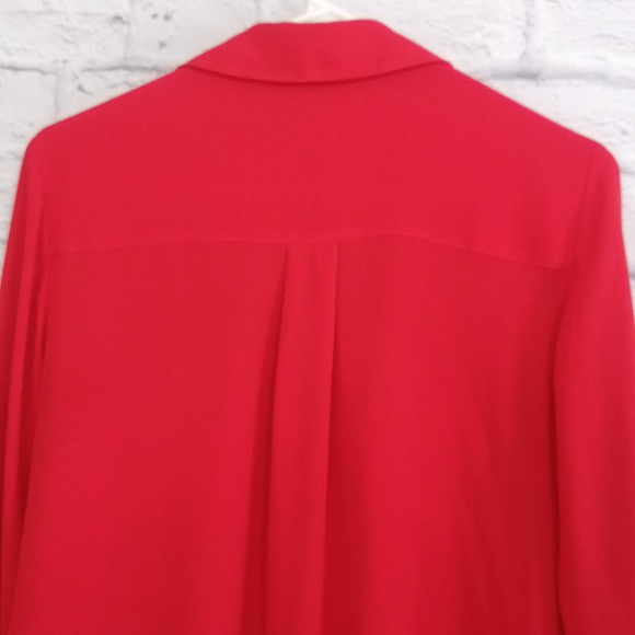 Express women work blouse red shirt Sz M - Picture 6 of 6